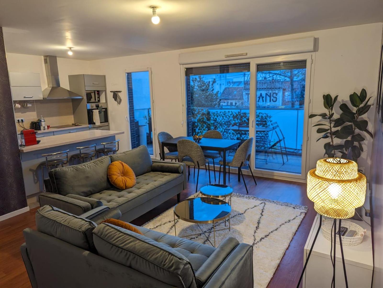 Appartement 80M2, Terrasse Sud, Metro 7 Direction Louvre A 8Minutes, Parking Sous-Sol, Proche Paris-Bercy Ivry-sur-Seine Exterior foto